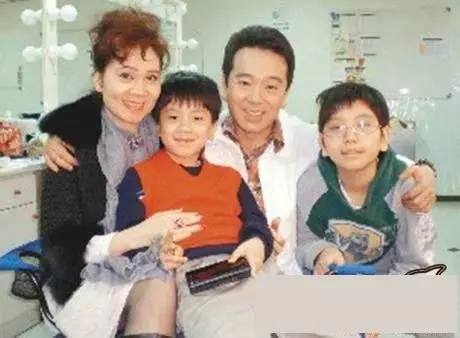 超级育儿师